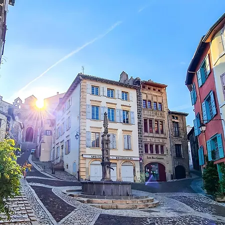 La Dame Du Puy - T3 - Appartement *